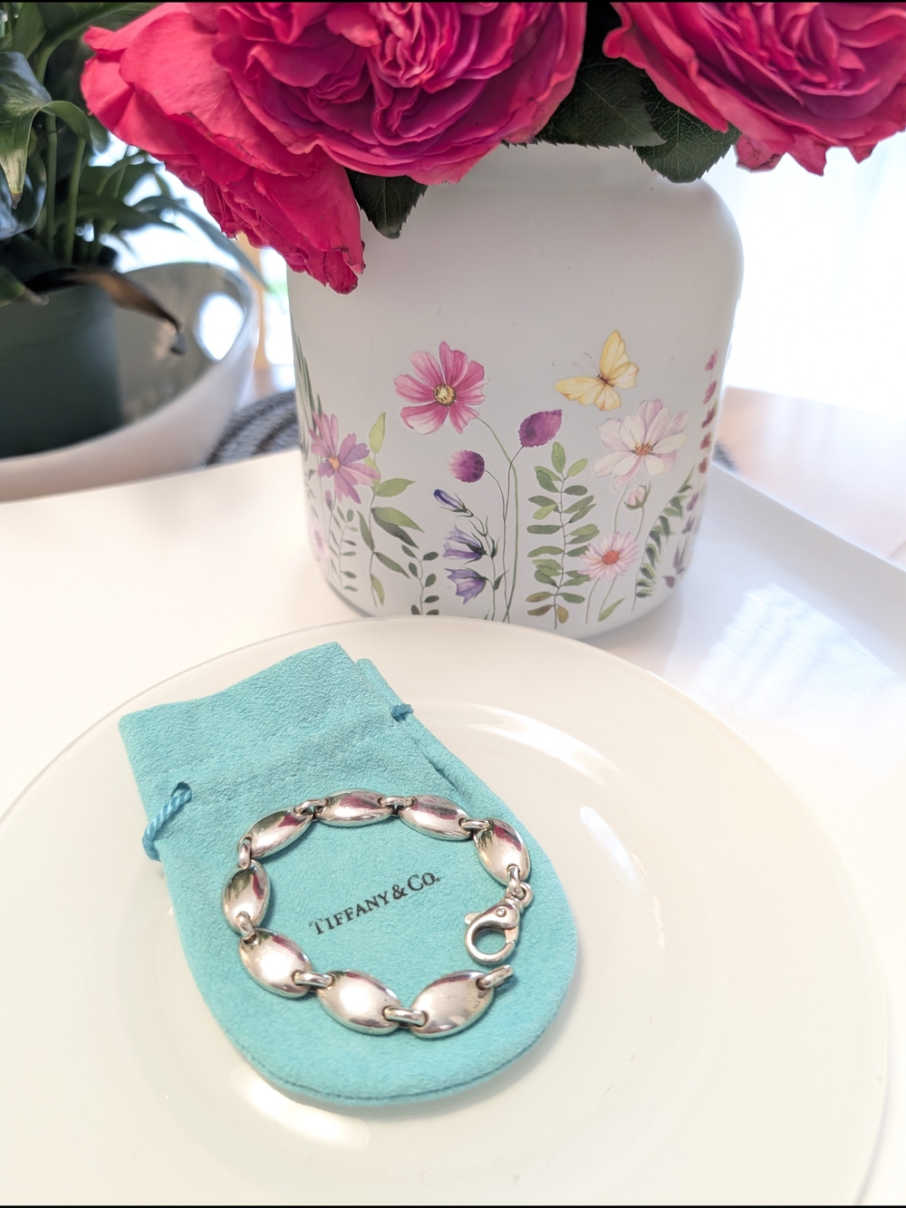 Tiffany & Co. Sterling Silver Link Bracelet with Signature Blue Pouch